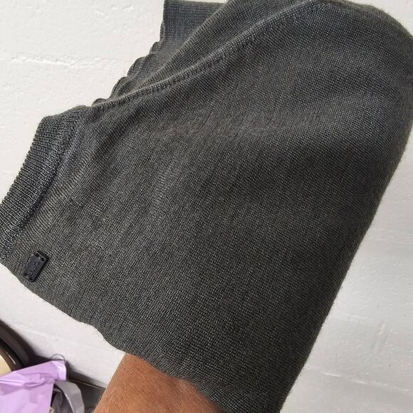Mens Grey Merino Wool V Neck Sweater Business Casual Size M/L Read Description - Picture 10 of 10